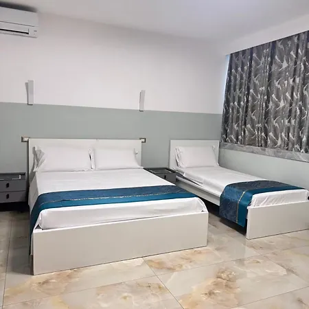 Hhbb Hotel